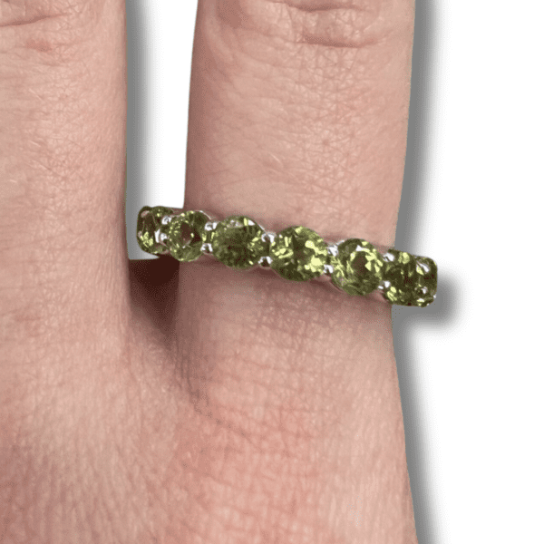 ETERNITY PERIDOT RING4